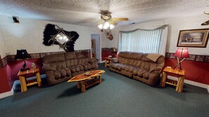 DVD player - Turkey Ridge Lodges - Lodge # 2 (Rockbridge)