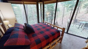 2 bedrooms, free WiFi, bed sheets - Turkey Ridge Lodges - Tree Tops # 8 (ROCKBRIDGE)