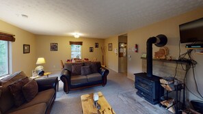 Fireplace, DVD player