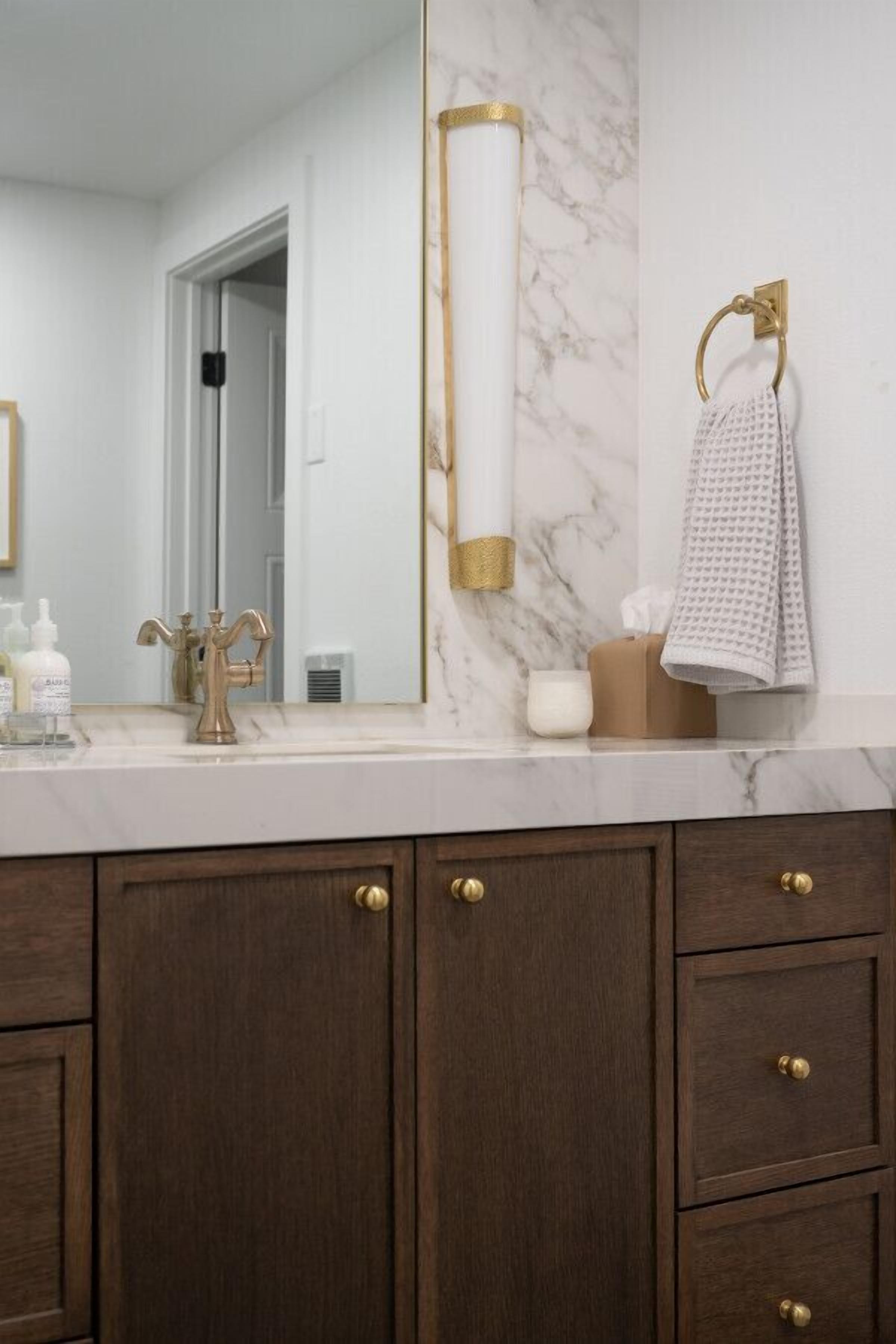 Umweltfreundliche Kosmetikartikel, Haartrockner, Handtücher