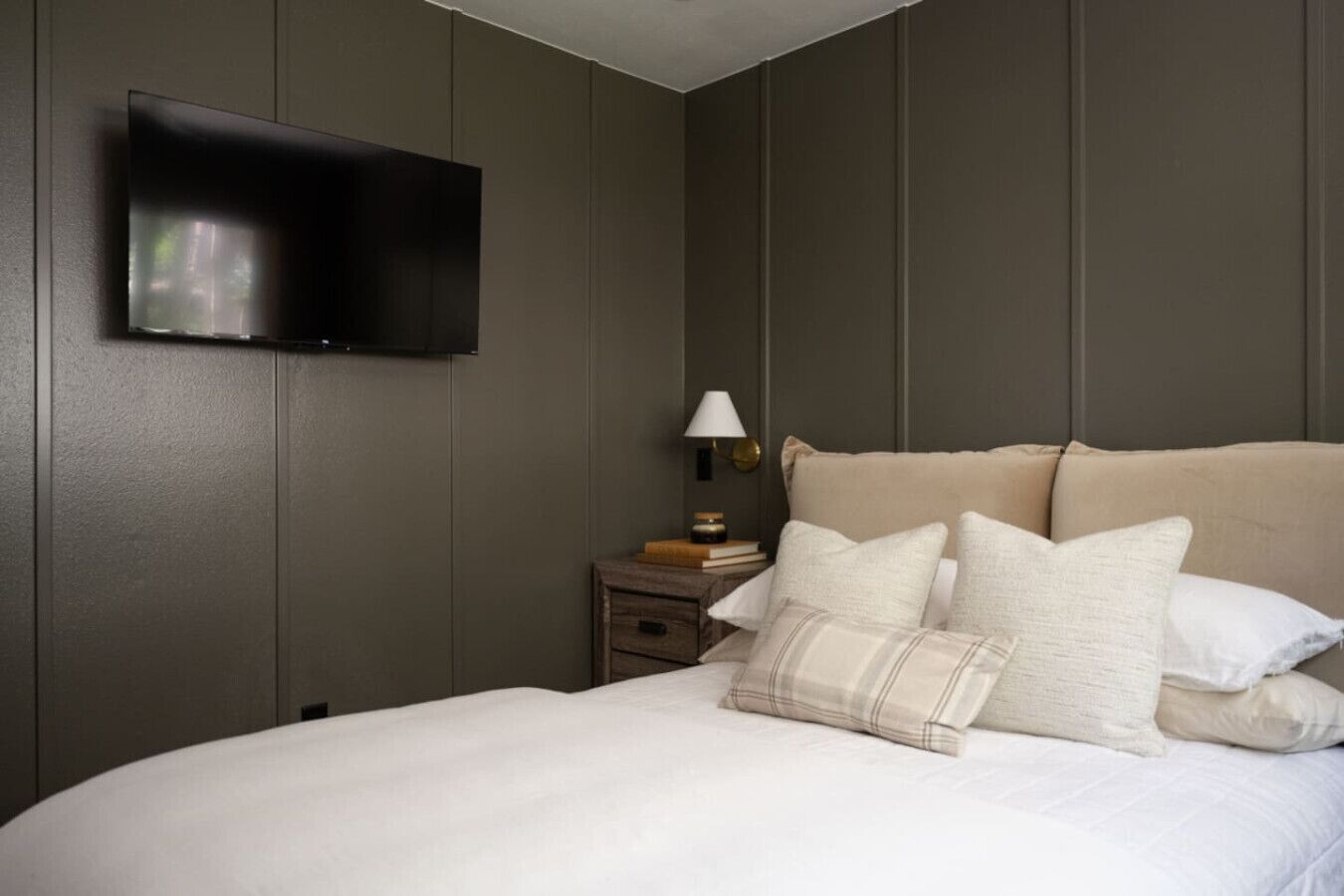 2 makuuhuonetta, silitysrauta/-lauta, ilmainen Wi-Fi, vuodevaatteet