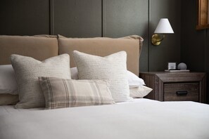 2 bedrooms, iron/ironing board, free WiFi, bed sheets - B2 Ridges of Chalet - Mountain Magic (Brian Head)