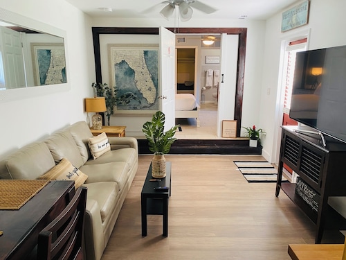 La Casita: Beach, FIT, Airport - KMLB, Mall, Downtown Melbourne, Space Center