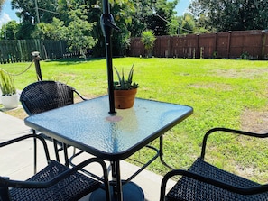 Outdoor dining