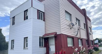 Butch Cassidy Flat Downtown- Spacious
