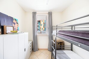 Apartment, Patio | 2 bedrooms, iron/ironing board, free WiFi, bed sheets - Appartamento in Villa Beatrice PT7 (Toscolano Maderno)
