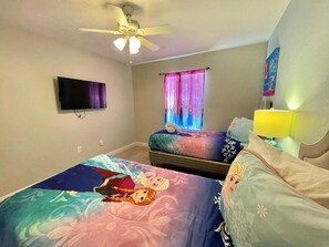 6 soverom, strykejern/-brett, reiseseng for barn og wi-fi