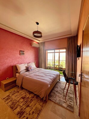 1 bedroom, iron/ironing board, travel cot, WiFi