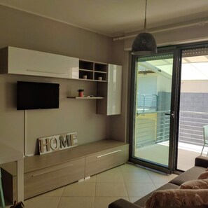 Living area - Fronte Mare Moderno e ben Arredato (Roseto degli Abruzzi)