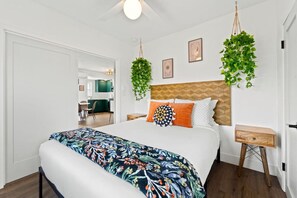 2 chambres, fer et planche à repasser, lit parapluie, Wi-Fi