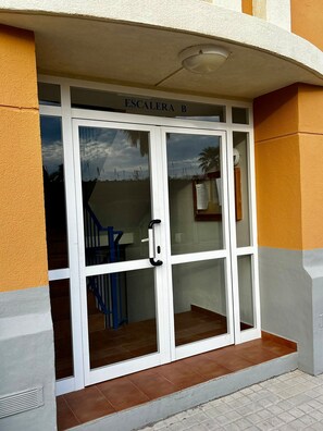 Apartment | 2 bedrooms - Mediterraneo II in Denia (Denia)