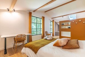 5 bedrooms, free WiFi