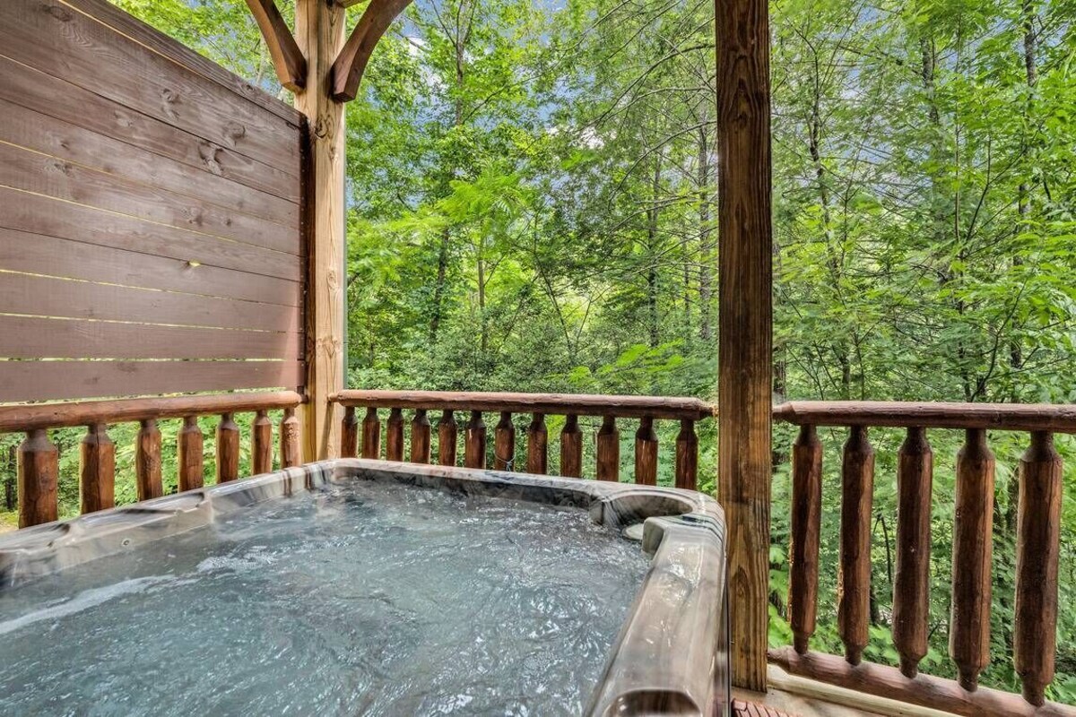 Photo 69 of Dogs allowed:Hot Tub,Pool table, Arcade, Theater Room, Decks. Minutes to GBurg