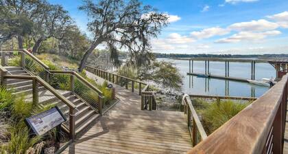 Sweet Nest Bluffton Cottage âą Fenced in yard âą Pet-Friendly âą Gazebo âą Private