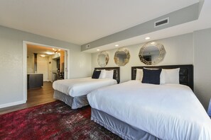 1 chambre, bureau, fer et planche à repasser, Wi-Fi gratuit