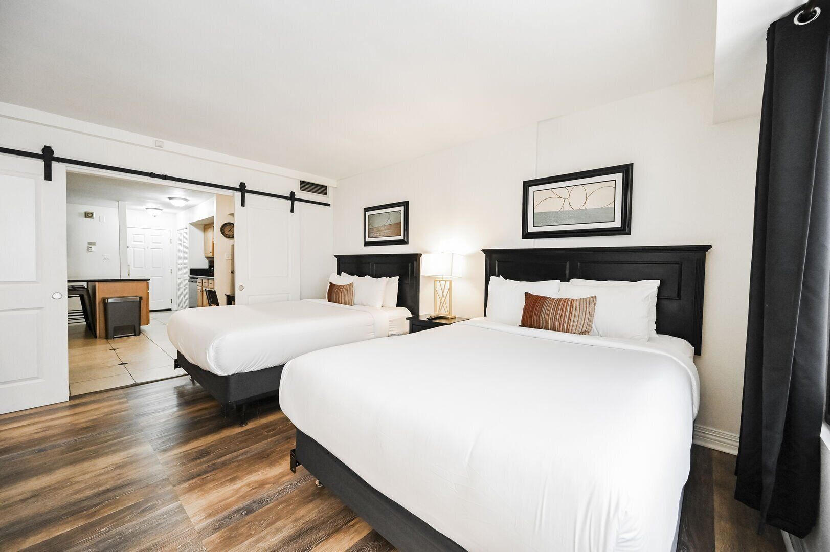 1 dormitorio, escritorio, tabla de planchar con plancha y wifi gratis