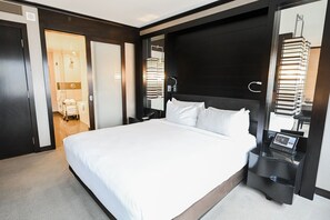 1 slaapkamer, een bureau, een strijkplank/strijkijzer, gratis wifi