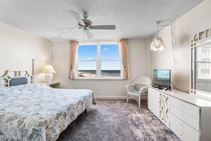 2 chambres, fer et planche à repasser, accès au Wi-Fi (inclus)