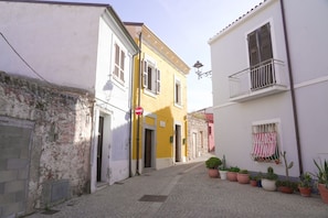 Esterni
