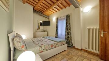 1 camera, Wi-Fi, lenzuola
