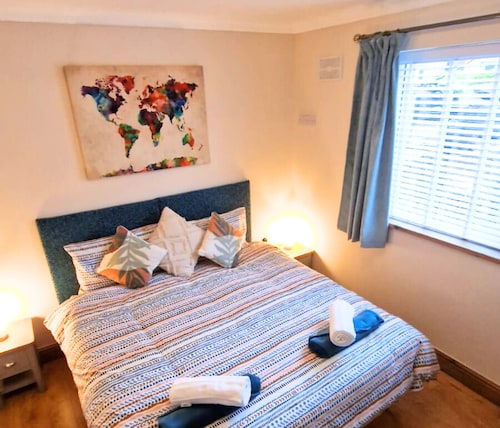 Luxury Family Apartment- Garden View