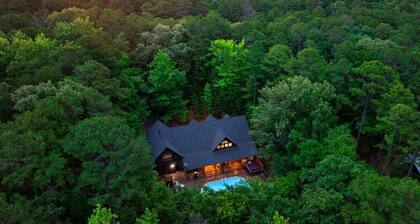 Wild Oasis · New! Wild Oasis: Pool, Gameroom, Theatre, Hot Tub