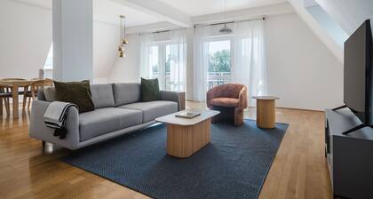 Premium Frohnau 2BR, Furnished & Equipped, by Blueground