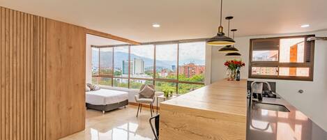 Apartment, 2 Bedrooms (703) | Living area