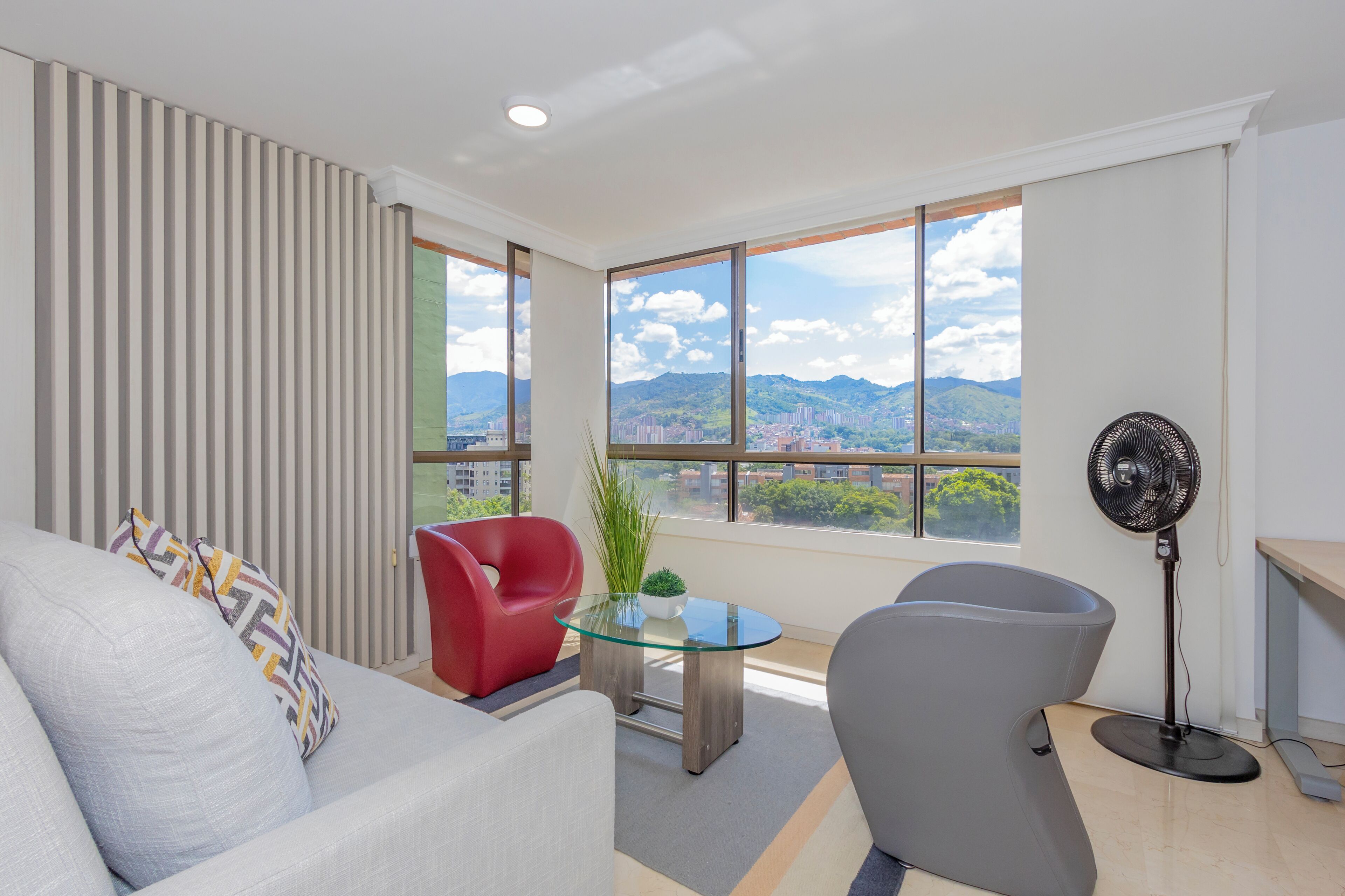 公寓 (705) | 客廳