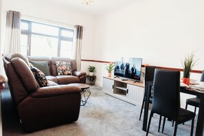 Smart-tv och en stereo