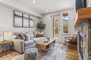 TV, fireplace - Spring Creek Vacations 2 BR Premier Condo 308TM (Canmore)