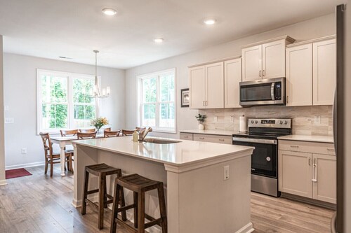 Three bedroom  in United States of America, Aberdeen