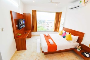 Room - Keerthis Royal Suites (Bengaluru)