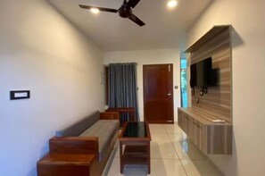 Room - Grand Residency & Resort (Varkala)