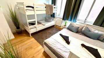 2 chambres, fer et planche à repasser, Wi-Fi, literie fournie