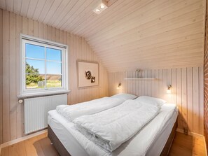 5 bedrooms, Internet