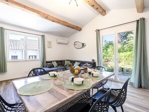 Dining - Casa Germaine by Interhome (Porto Vecchio)