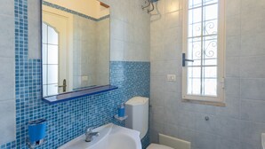Immagine non classificata, 5 di 45, pulsante