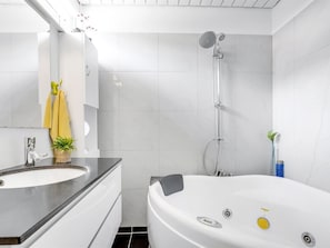 Bathroom - "Duende" - 200m from the sea by Interhome (Væggerløse)