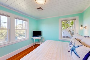 4 quartos, acesso à internet, roupa de cama