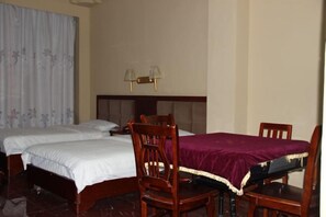 Dining - Mengshan Xishi Hotel (Mengshan)