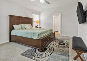 3 dormitorios, escritorio, wifi y ropa de cama