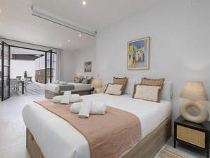 3 bedrooms, iron/ironing board