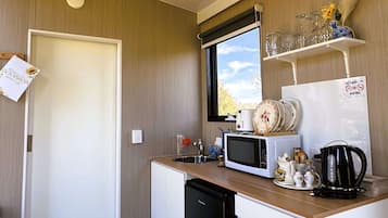 Fridge, microwave, stovetop, toaster