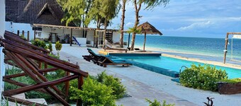 Avo Boutique Hotel