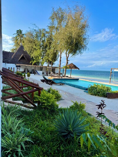 Avo Boutique Hotel