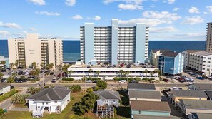 Exterior - 3BR Classic Beach House w/ Fire Pit | Walk 2 Beach (Garden City)