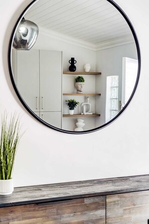 Interior - High-End Splendor at Horak Penthouse (Cape Town)