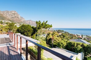 Property grounds - High-End Splendor at Horak Penthouse (Cape Town)