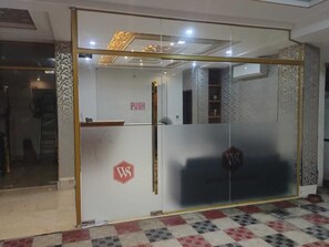 Reception - Hotel White Stone (Dhaka)